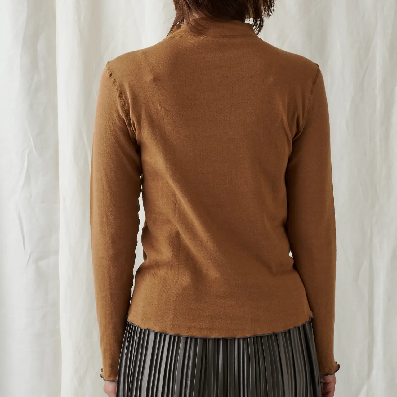 オーガニックコットンハイネック長袖Tシャツメイ