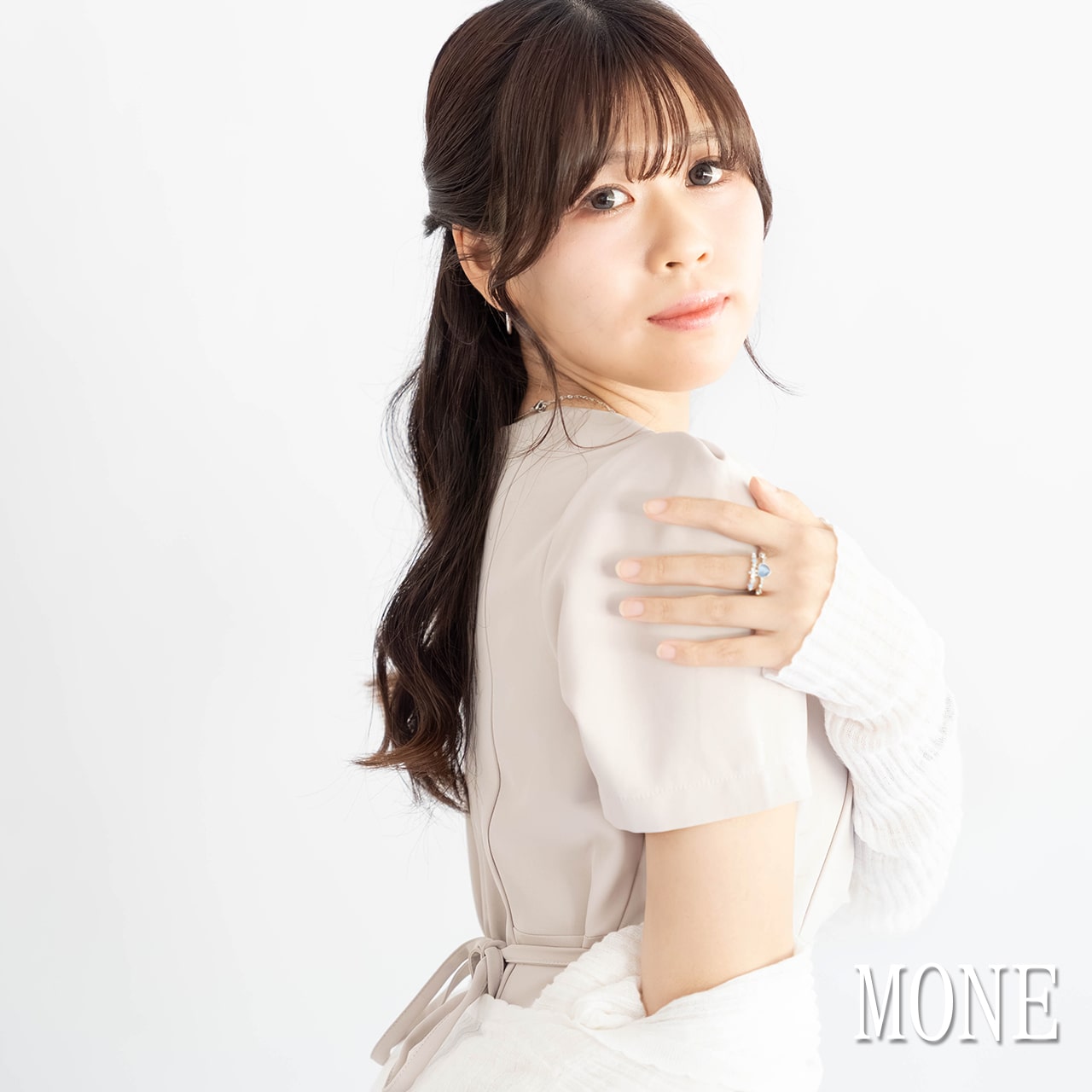 WEBモデルオーディンション受賞者「たまるすず様」「Mone様」特別コラム