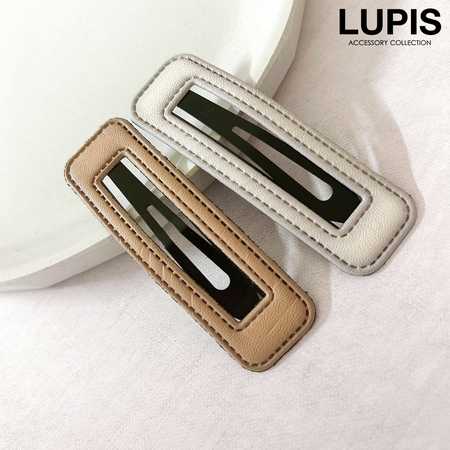 スクエアフレームレザーパッチンヘアピン