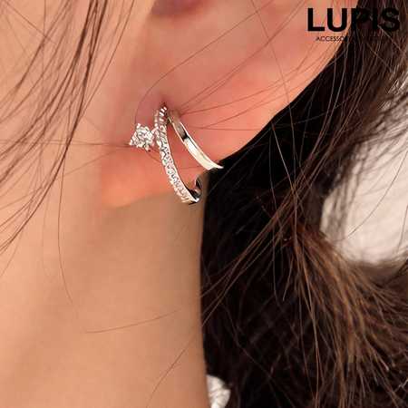 シャイニングダブルラインフープピアス