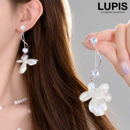 ツイストラインBIGフラワーピアス