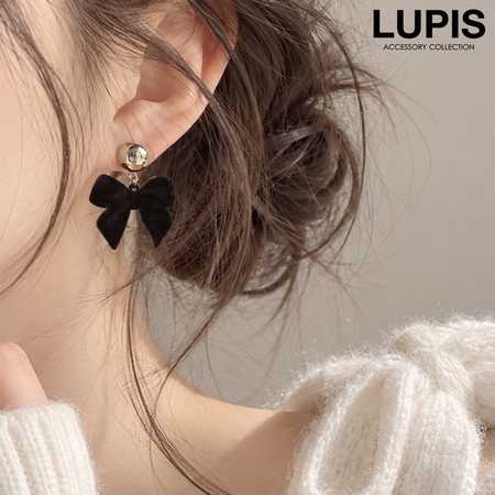 ベロア調リボンピアス