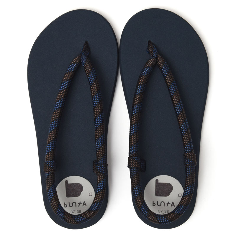 buntA waraji-sandal