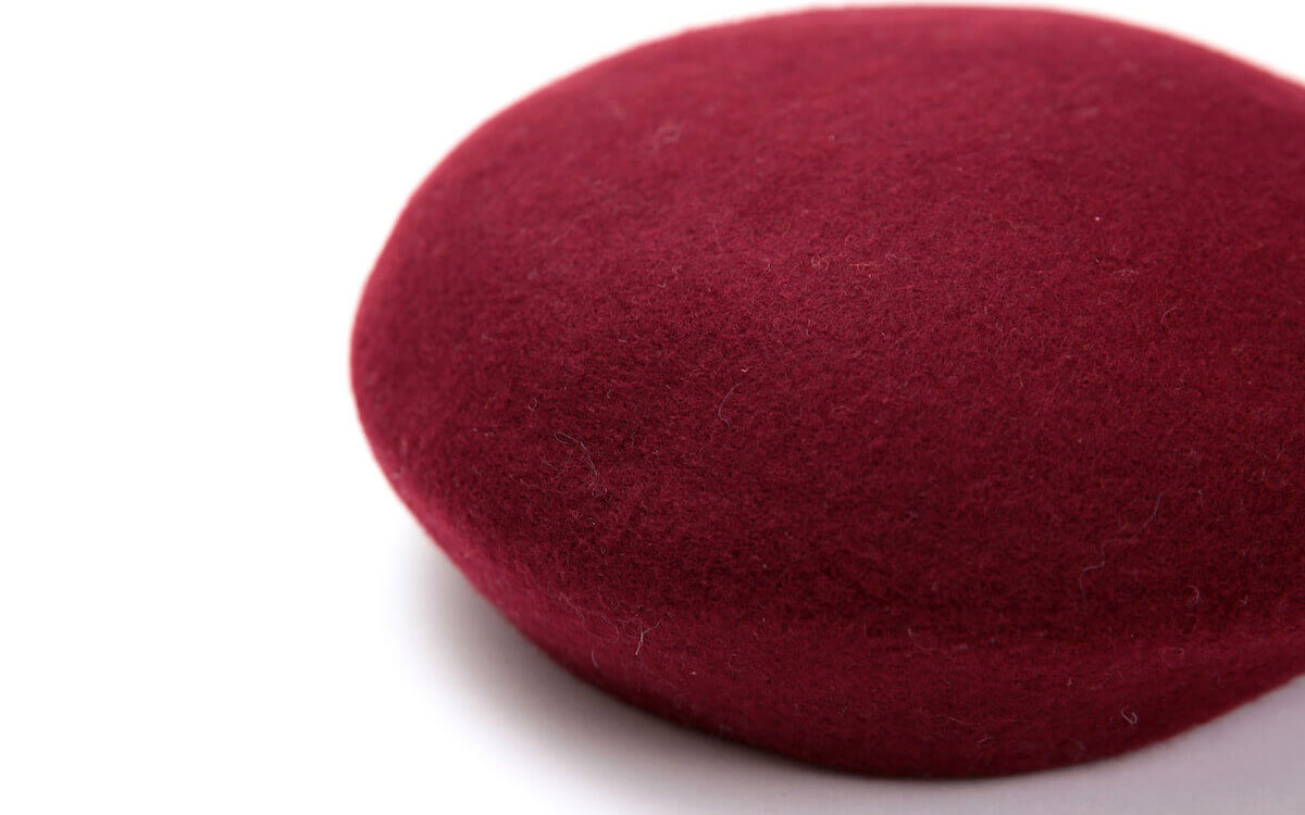 Beret is flamingo merino