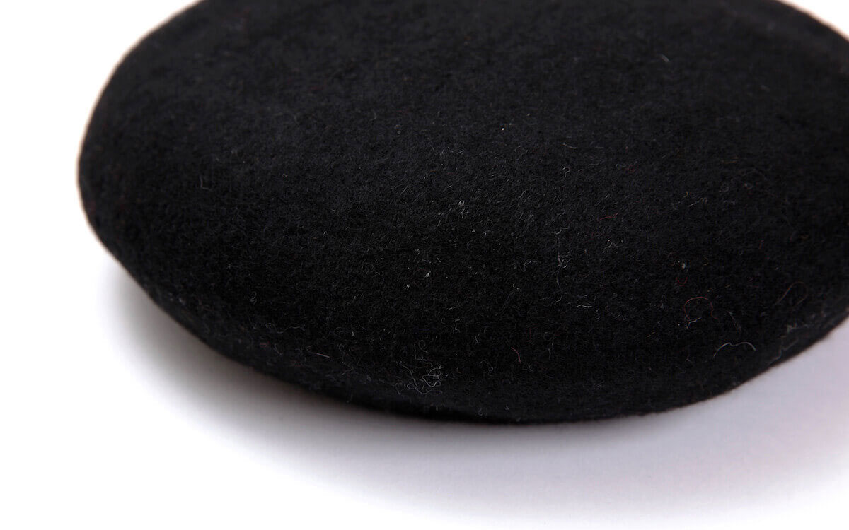 Beret is flamingo merino