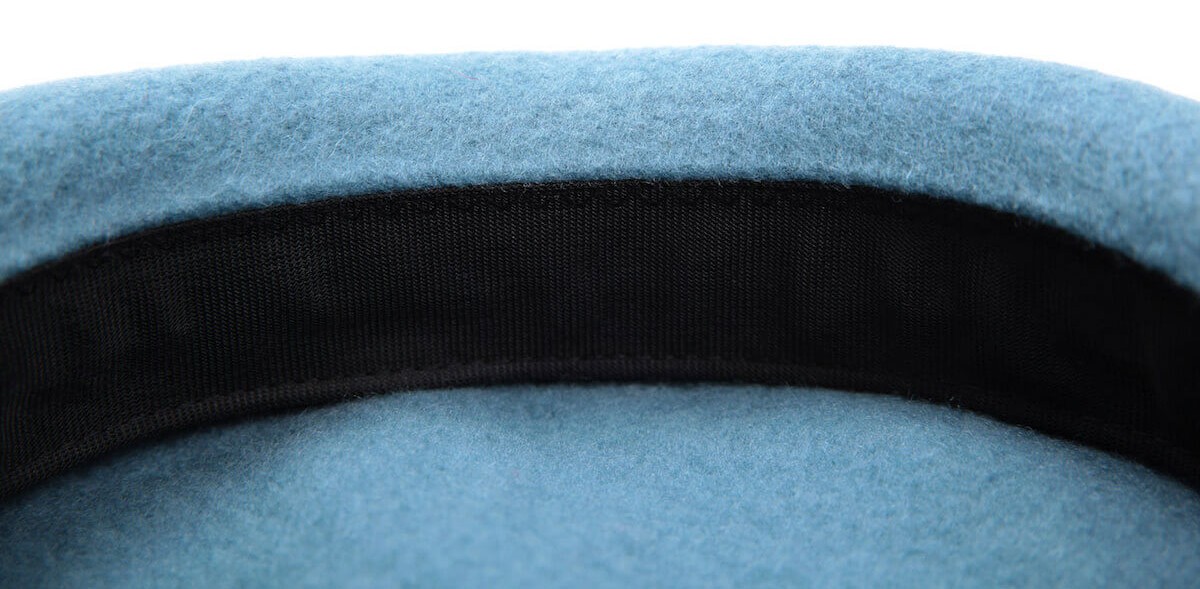 Beret is flamingo merino