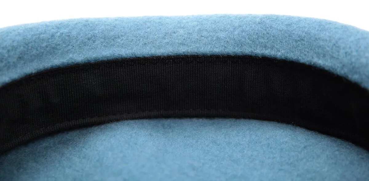 Beret is flamingo merino