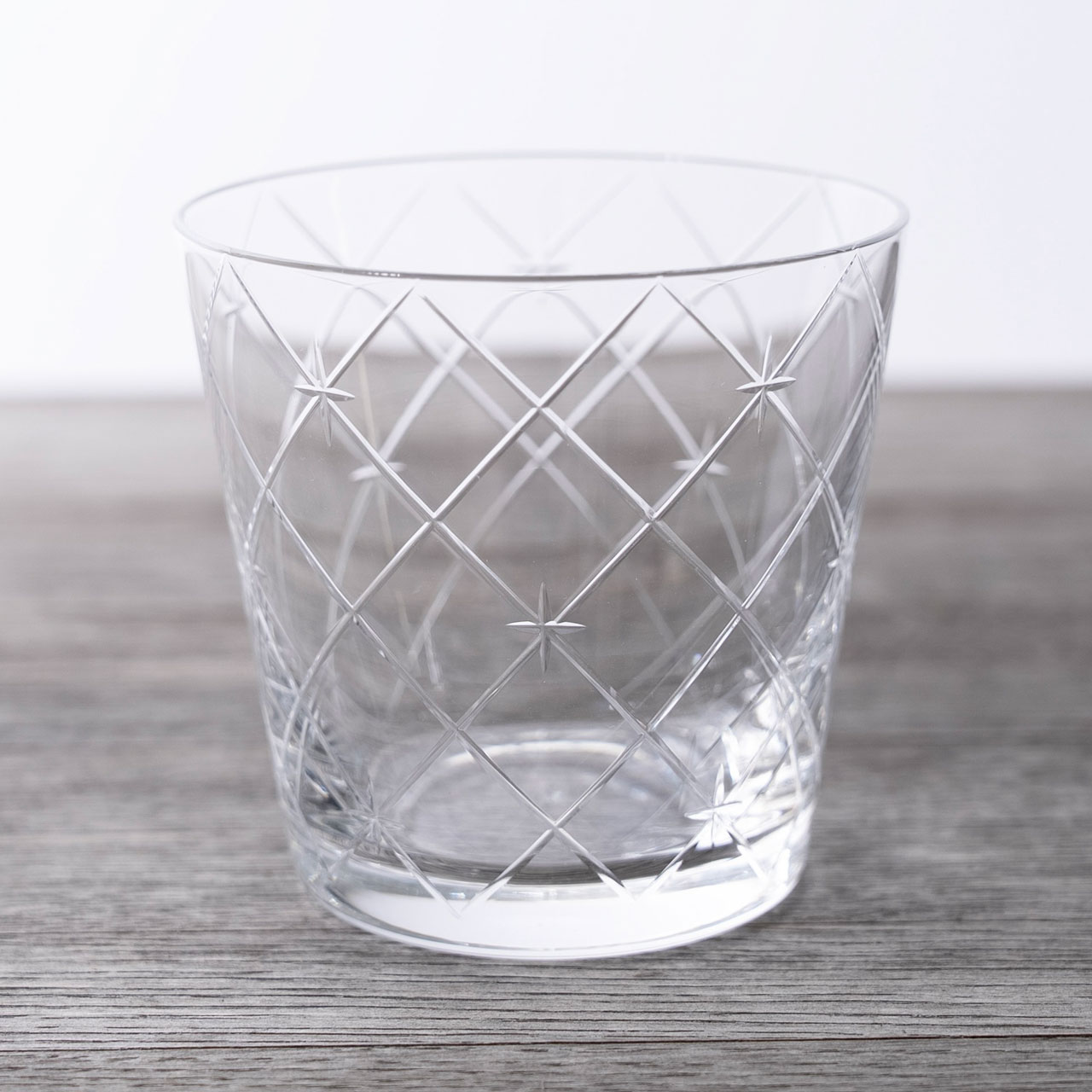 h collection water-glass layer