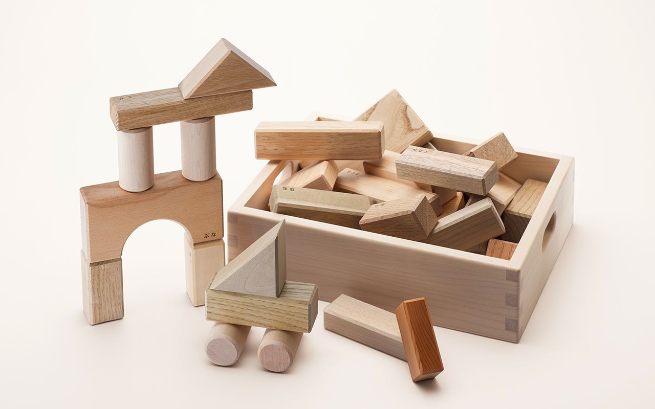 オークヴィレッジ 寄木の積み木