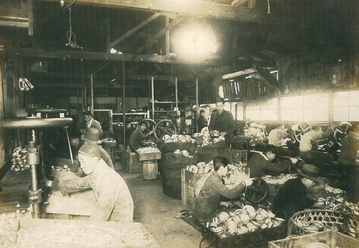 Winged Wheel ハリケーンランプ