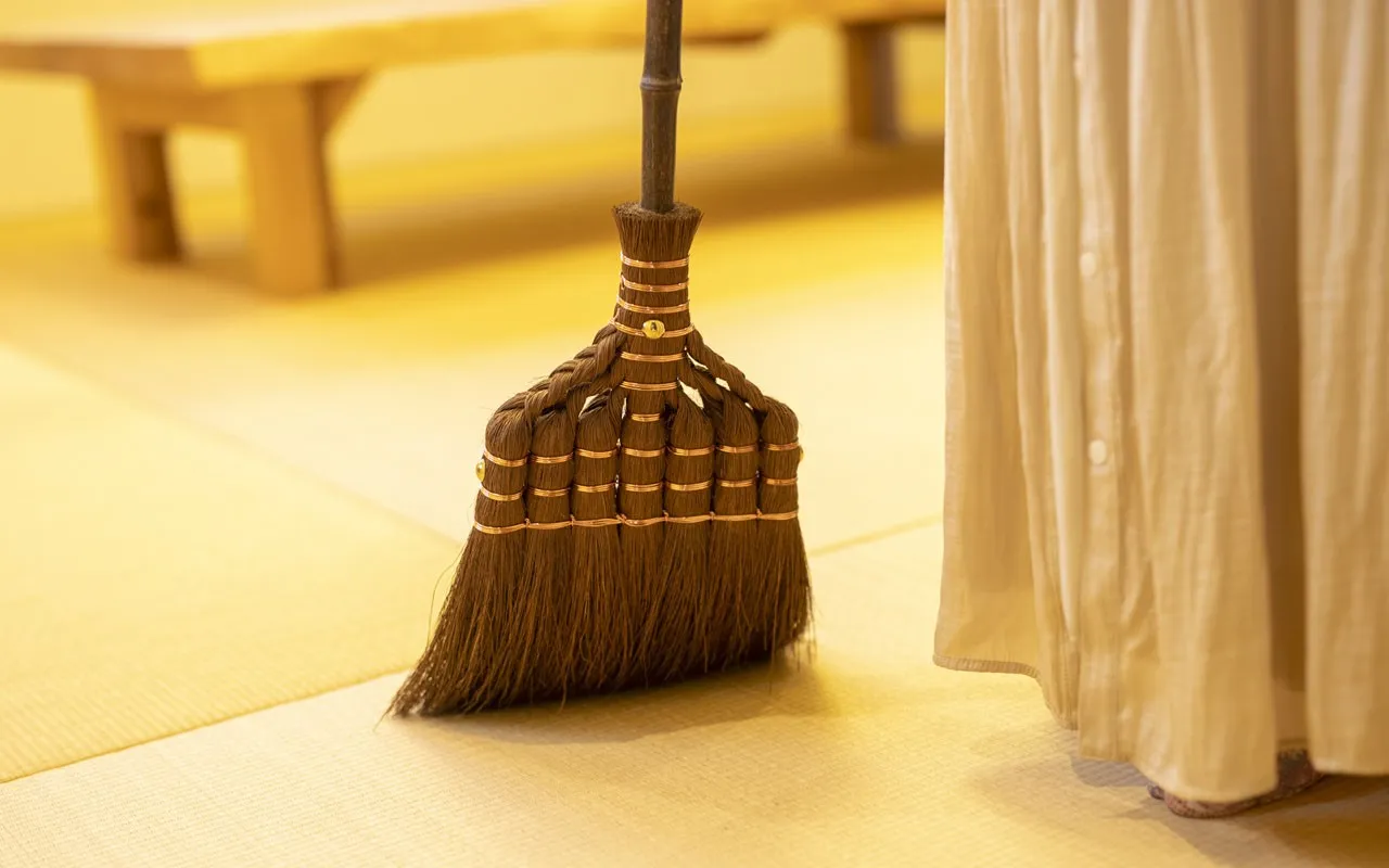 「Broom Craft」の国産棕櫚箒 / トレシア