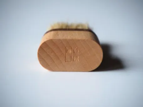 かつばこブラシ