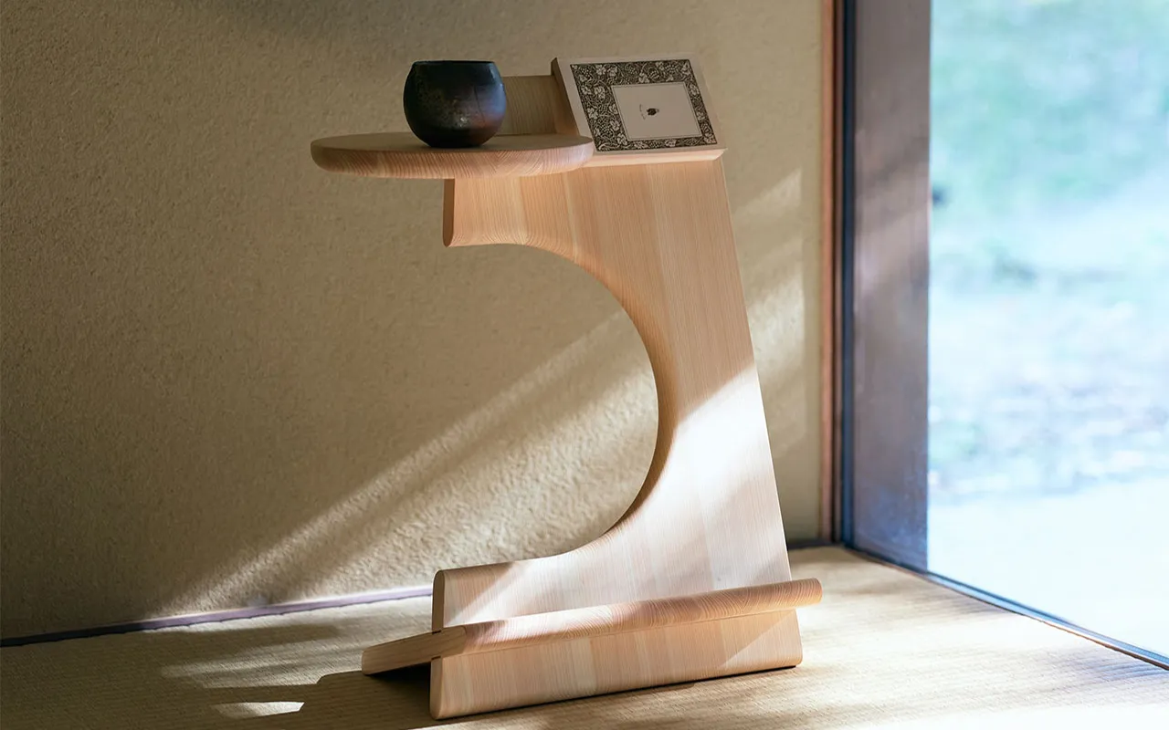 国産ヒノキの読書テーブル BOOKMARKER