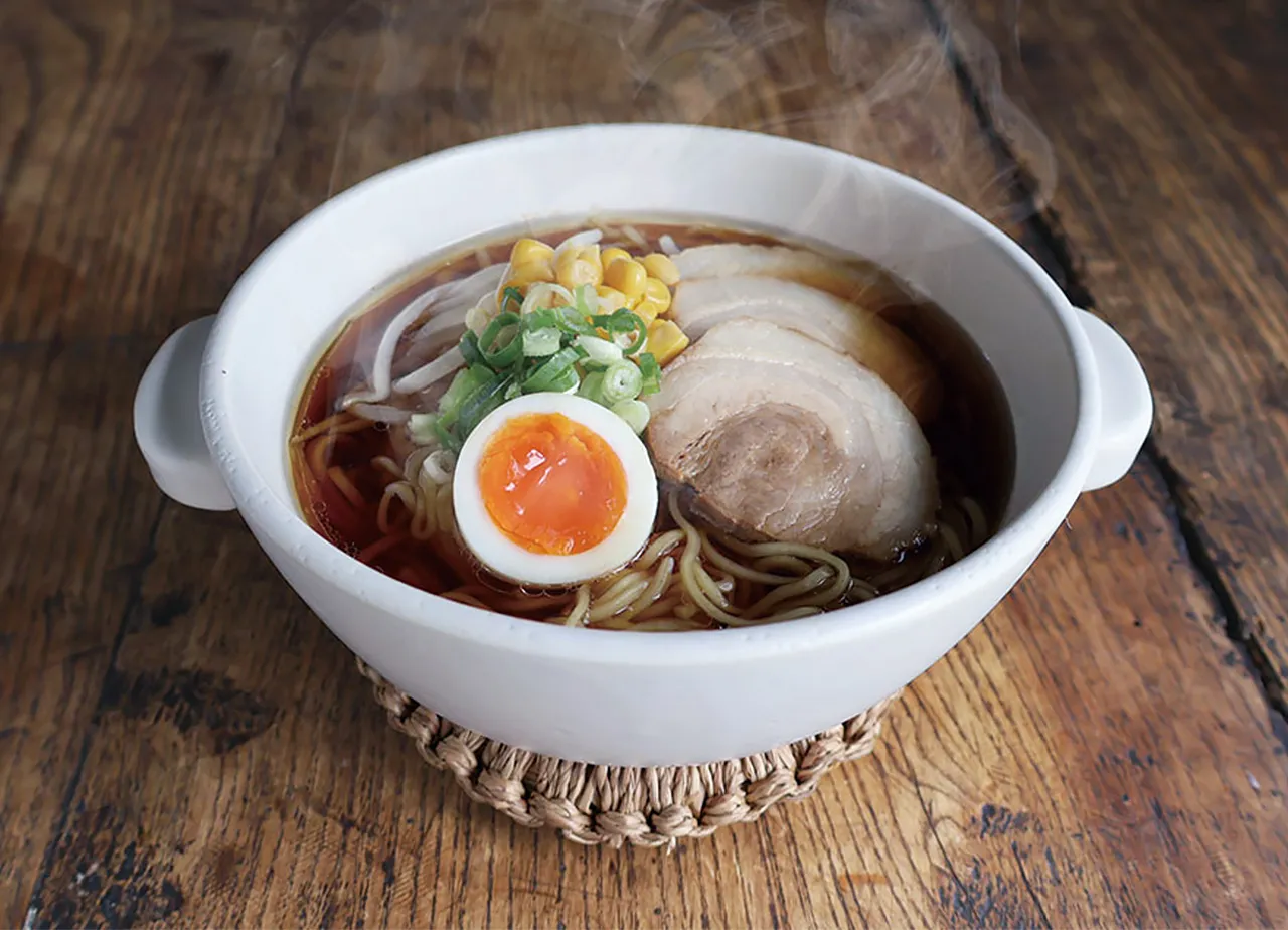 「かもしか道具店」の直火のラーメン鍋