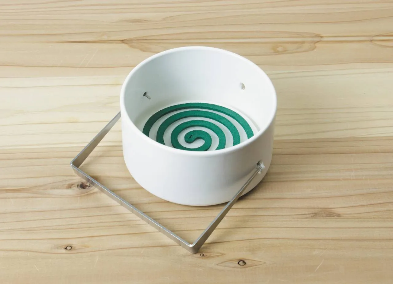 陶器の蚊やりスタンド - かもしか道具店