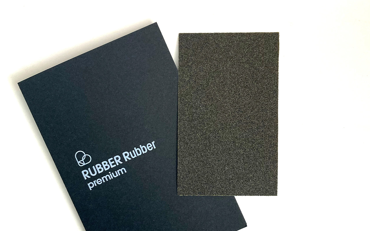 ゴム製のまな板 / カッティングボード RUBBER Rubber(ラバラバ)