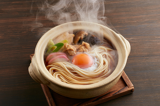 味噌煮込みオカベの麺
