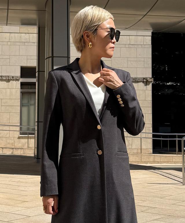 美品☆JENNE ジェンヌ　クラシカルロングジャケット　ブラック　M ノーカラーロングジャケット｜JENNE(ジェンヌ)公式通販：パリ