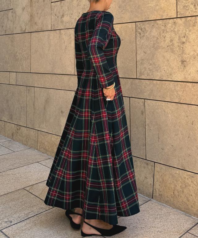 Vネックタータンチェックワンピース_edl25aw-op01