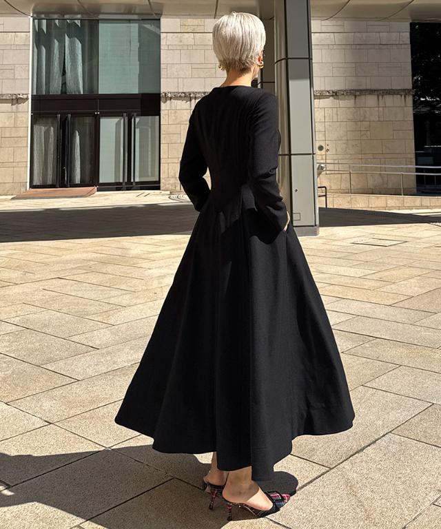 Vネックワンピース_edl25aw-op04