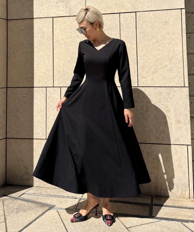 Vネックワンピース_edl25aw-op04