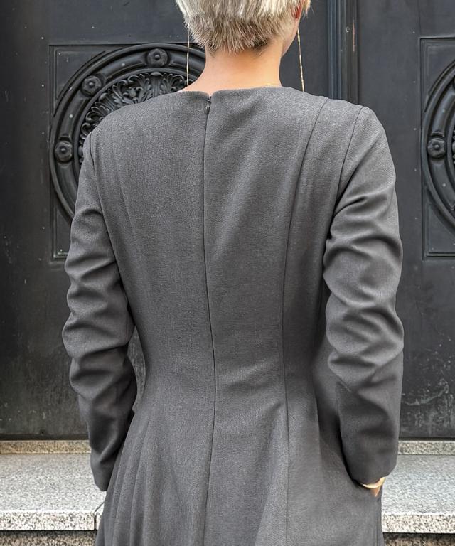 Vネックワンピース_edl25aw-op04