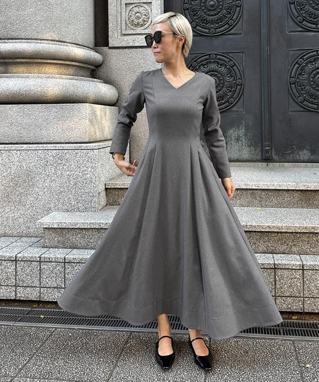 Vネックワンピース_edl25aw-op04