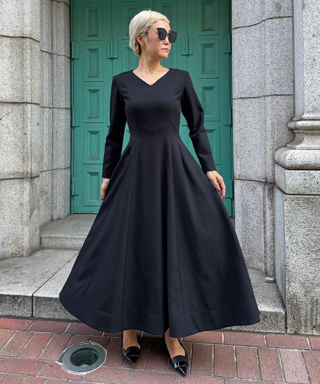 Vネックワンピース_edl25aw-op04