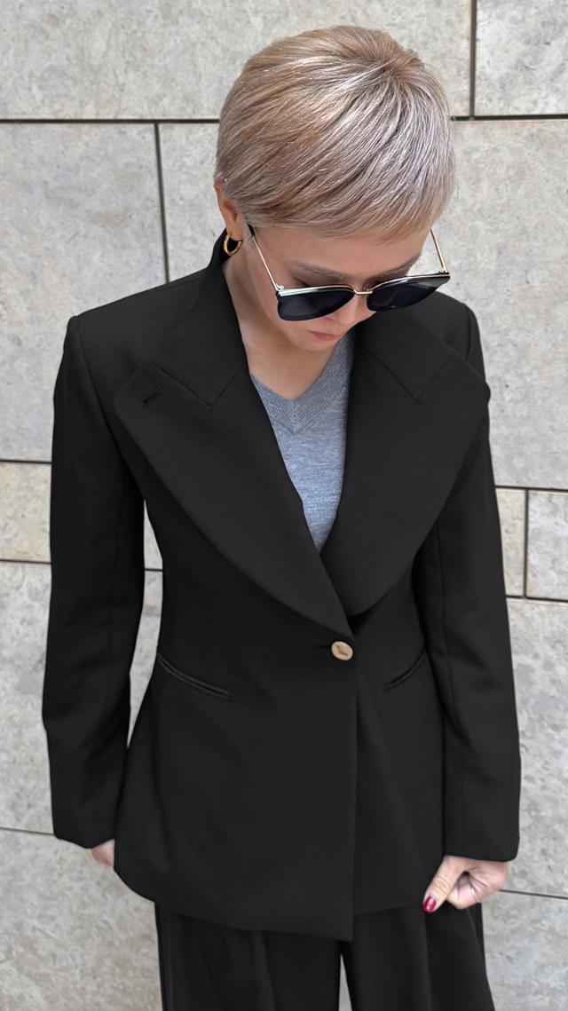 ２wayシルエットモダンジャケット（防シワ生地）