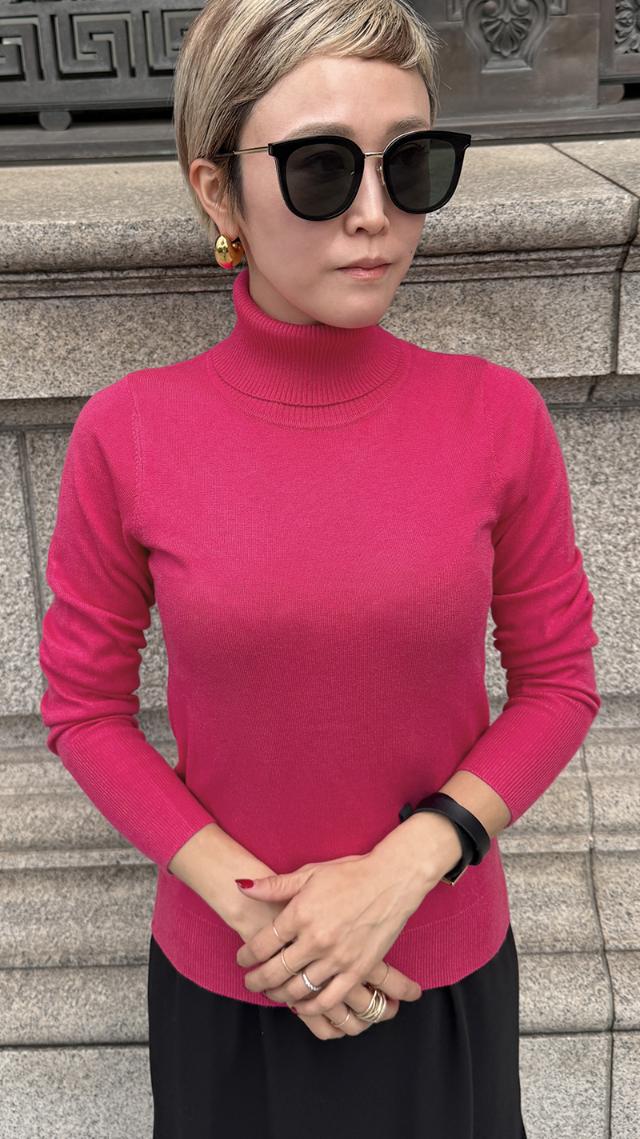 カシミヤ混ソフトタッチタートルネック