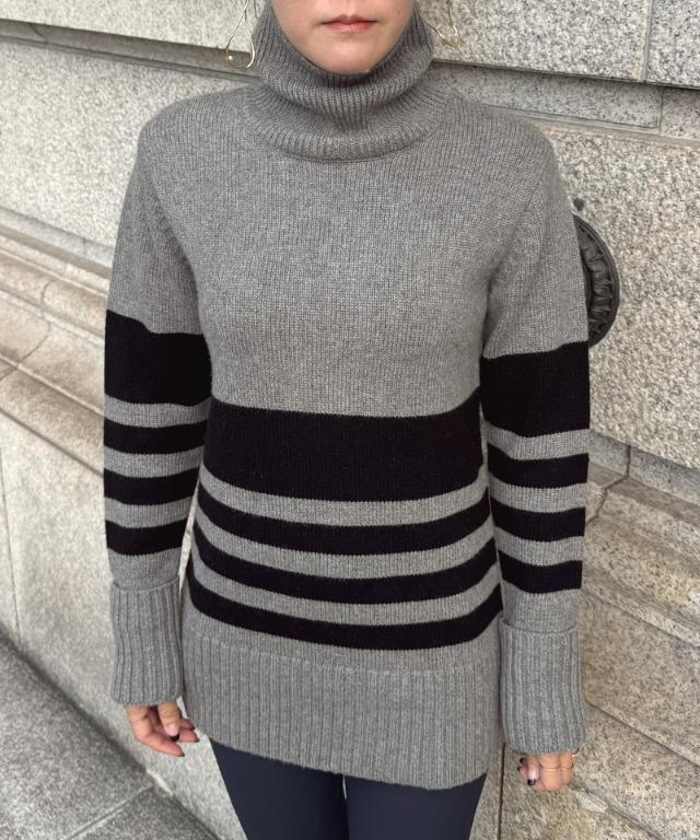 パネルボーダーニット_gfa25aw-nt03