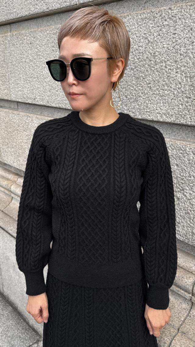 着痩せケーブルトップス