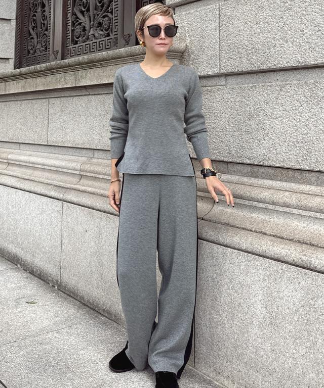 Vネックウールニット_gfa25aw-nt09