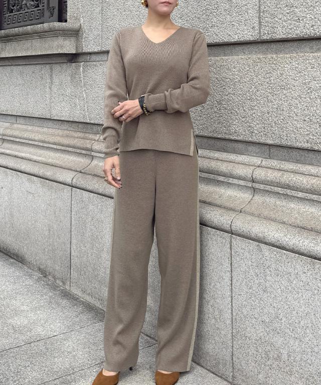 Vネックウールニット_gfa25aw-nt09