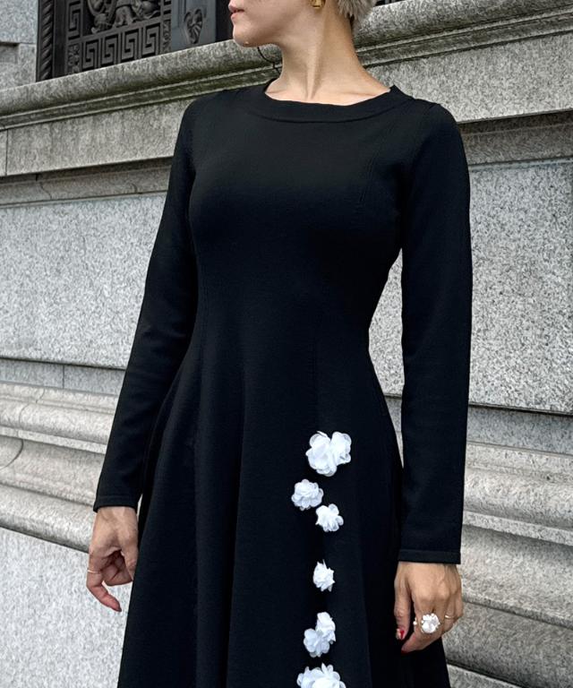 フラワーモチーフワンピース_gfa25aw-op05