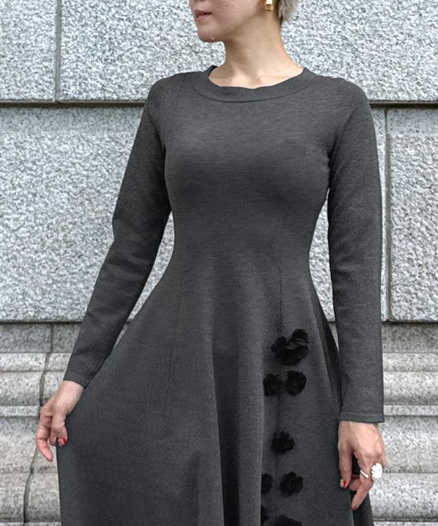 フラワーモチーフワンピース_gfa25aw-op05