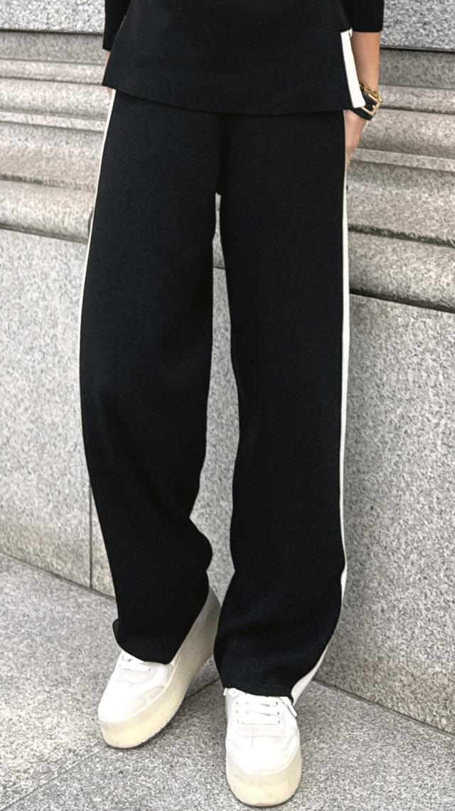 ウールサイドラインニットパンツ