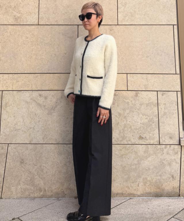 ビジューボタンニットジャケット_gfa26aw-nt12