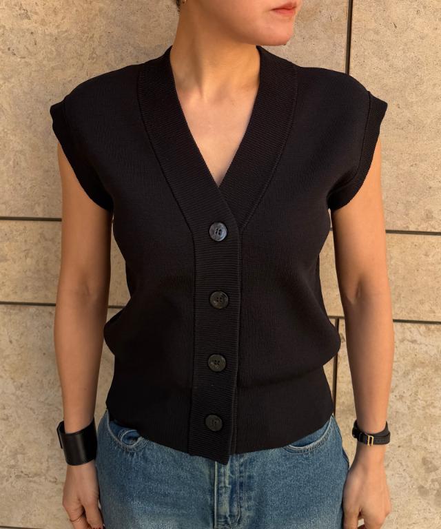 ベスト風ニットトップス_gfa26ss-nt04