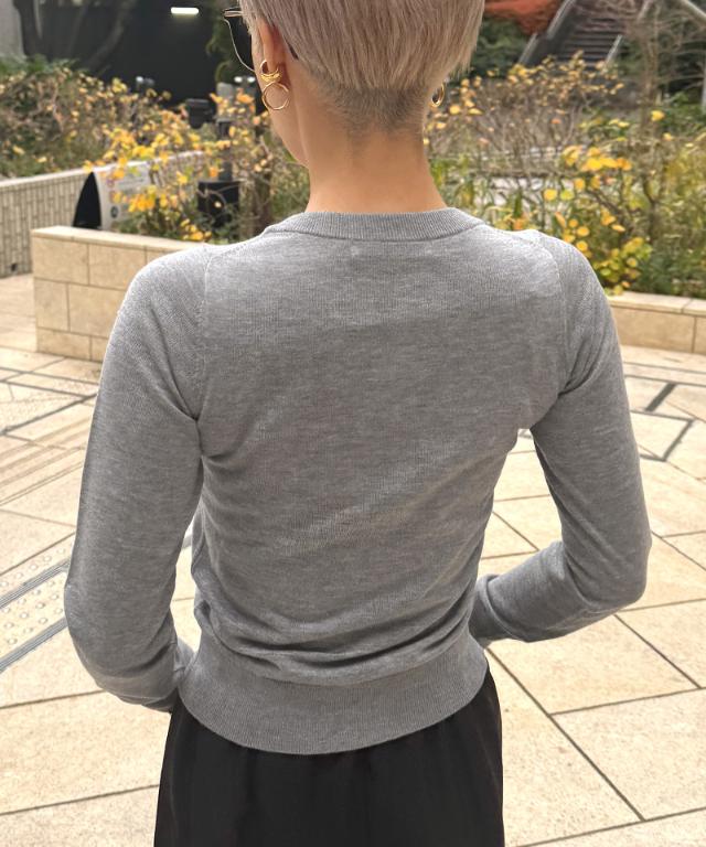ミルキータッチVネック（シルクカシミヤ）_gfa26ss-nt10