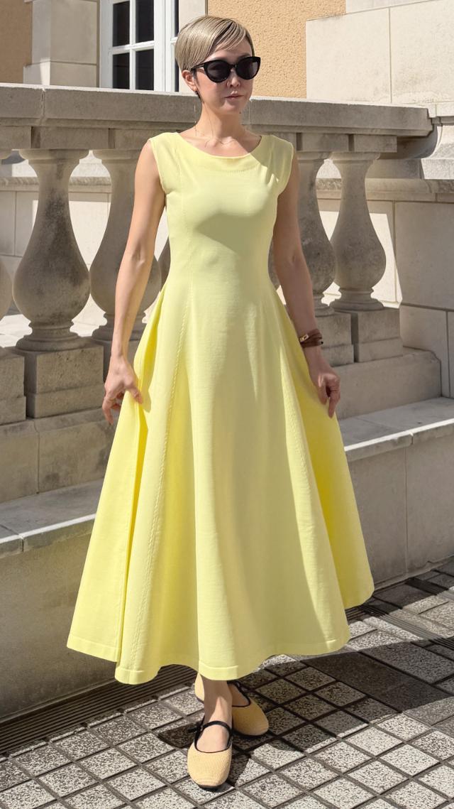 美シルエットサマーニットワンピース