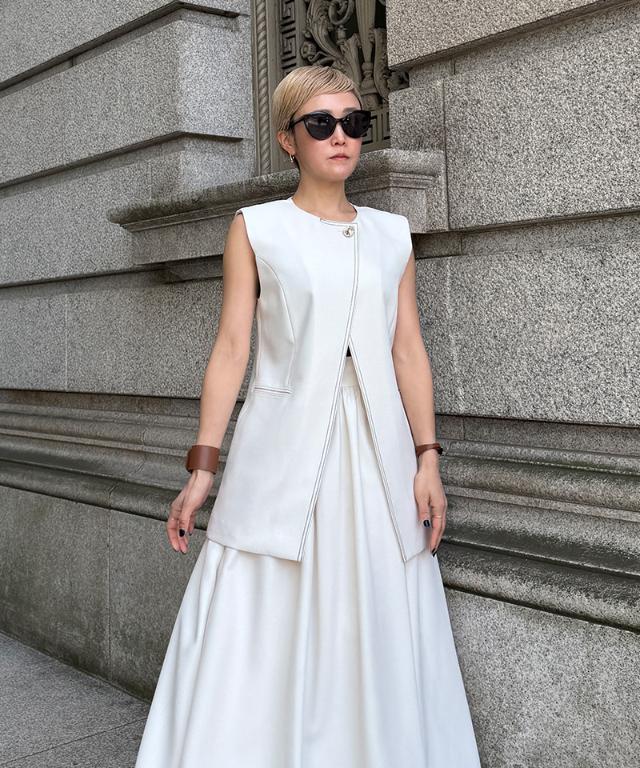 ステッチ配色ジレ_han26ss-jk04