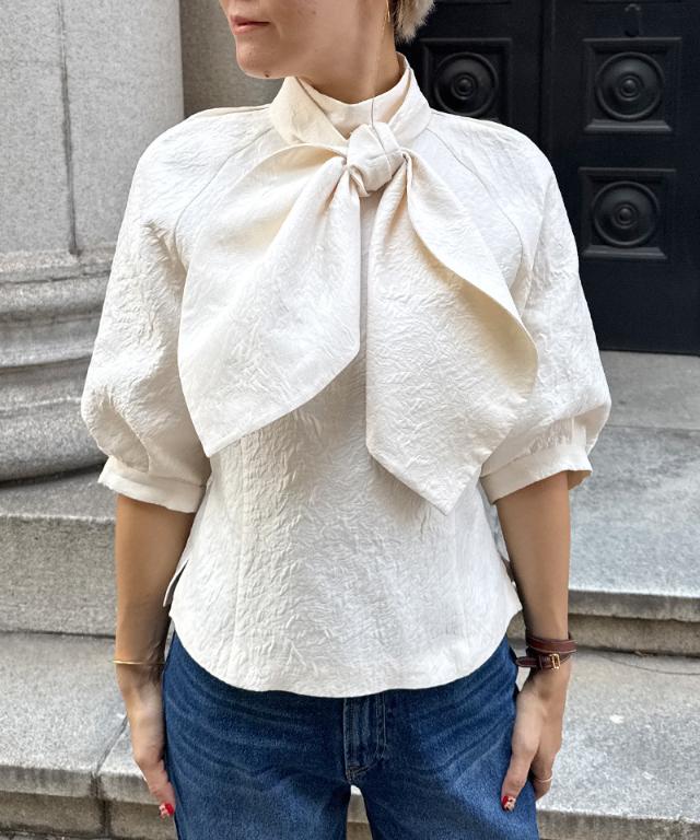 リボン風ジャガードトップス_iwa25aw-bl19