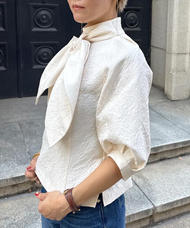 リボン風ジャガードトップス_iwa25aw-bl19