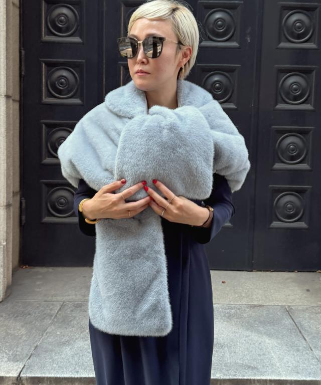 リッチボリュームファーポンチョ_iwa25aw-co12