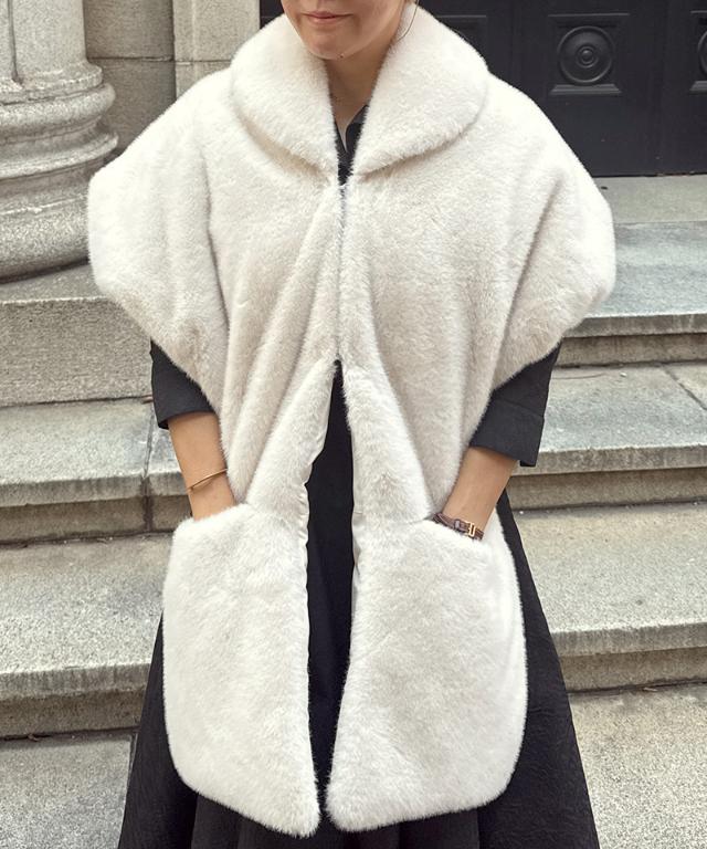 リッチボリュームファーポンチョ_iwa25aw-co12