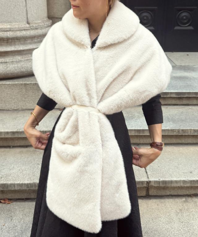 リッチボリュームファーポンチョ_iwa25aw-co12