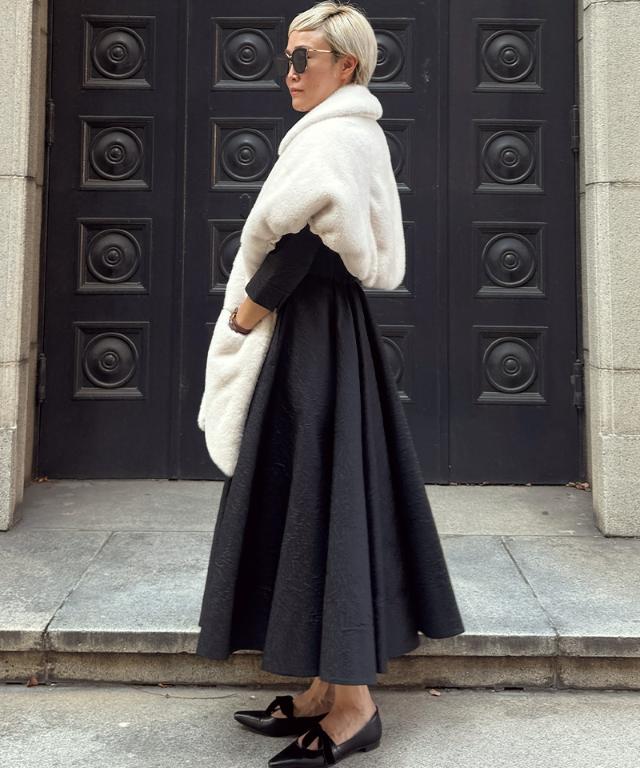 リッチボリュームファーポンチョ_iwa25aw-co12