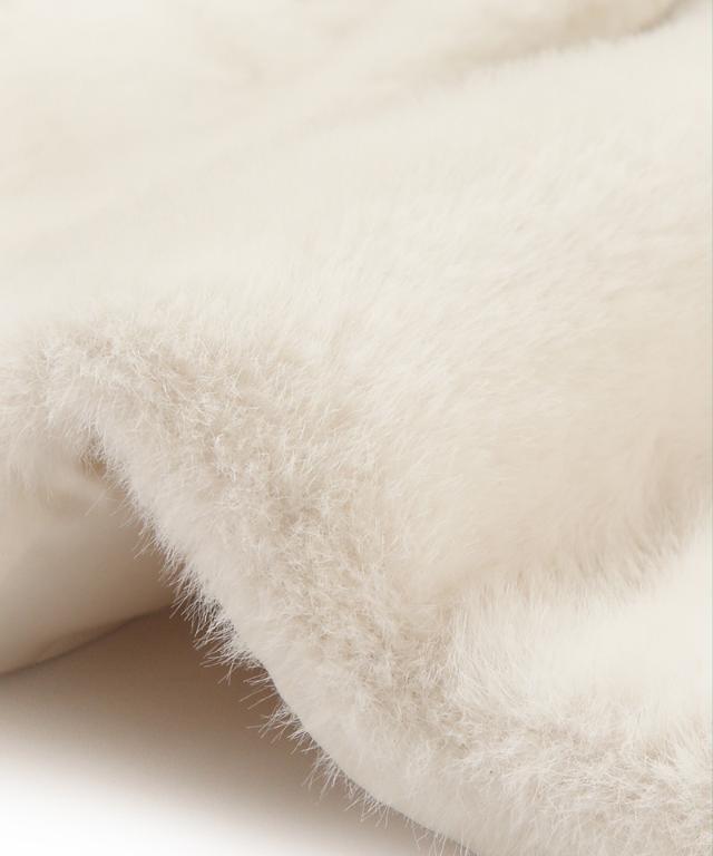 リッチボリュームファーポンチョ_iwa25aw-co12