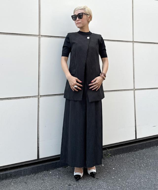 ピンストライプモダンジレ_iwa25aw-jk07